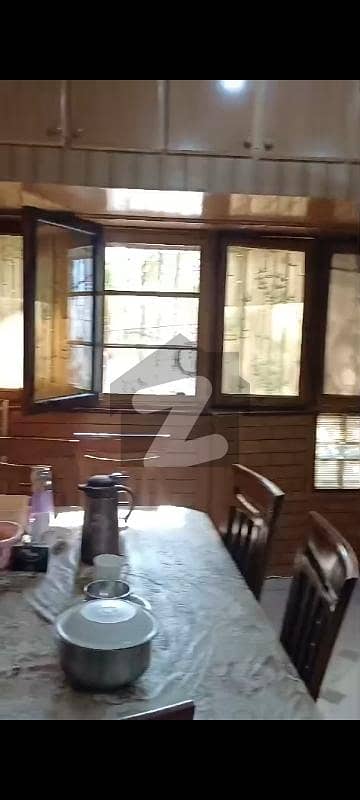 شرف آباد گلشنِ اقبال ٹاؤن,کراچی میں 4 کمروں کا 10 مرلہ بالائی پورشن 4.25 کروڑ میں برائے فروخت۔ شرف آباد گلشنِ اقبال ٹاؤن,کراچی میں 4 کمروں کا 10 مرلہ بالائی پورشن 4.25 کروڑ میں برائے فروخت۔