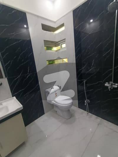 Prominently-Located Prime Location Upper Portion Available In LDA Avenue - Block M For rent Prominently-Located Prime Location Upper Portion Available In LDA Avenue - Block M For rent
