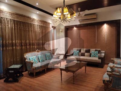 1 Kanal House Available For Sale 6 Beds 4 Years Old