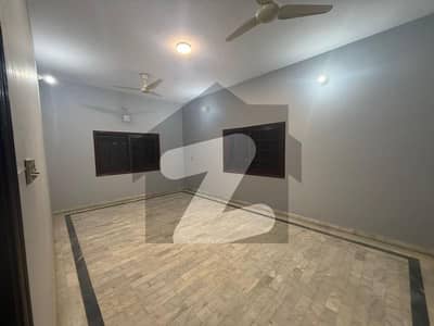 پرنس ٹاؤن حیدر آباد میں 3 کمروں کا 12 مرلہ مکان 3.25 کروڑ میں برائے فروخت۔