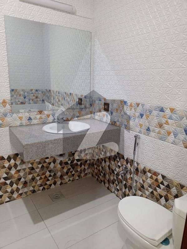 very well maintained flat for rent very well maintained flat for rent
