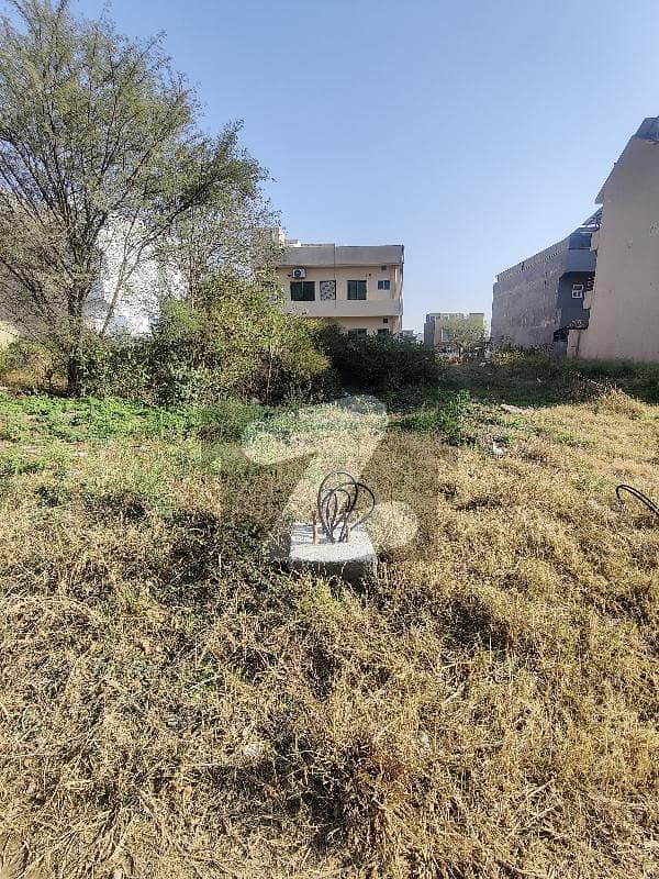 4 Marla Margalla Face Level Plot Available For Sale 4 Marla Margalla Face Level Plot Available For Sale