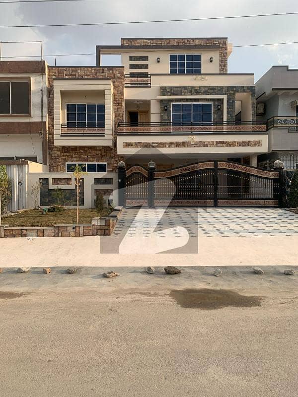 G-13 40x80 Brand new double story Luxury House G-13 40x80 Brand new double story Luxury House