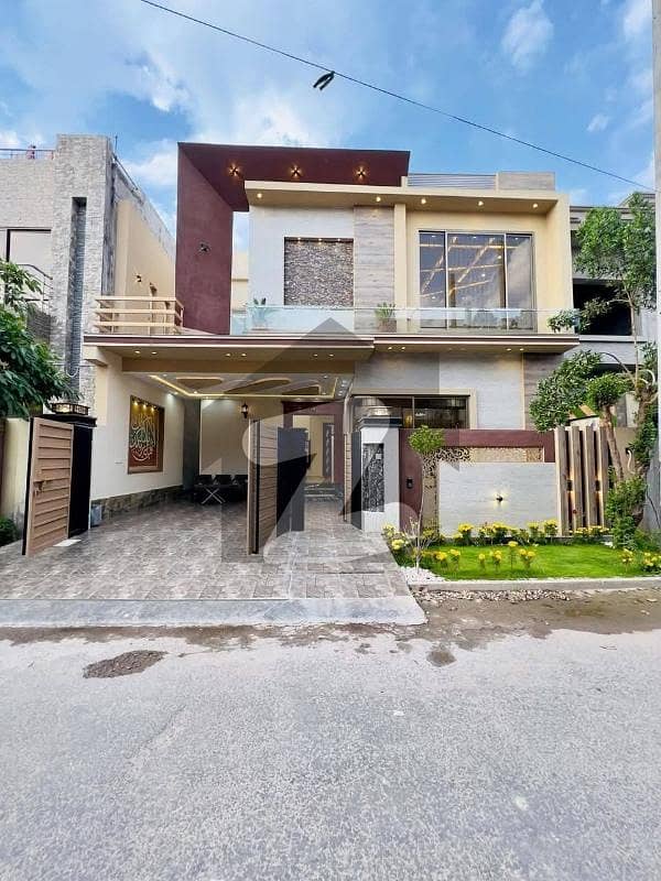 10.75 marla Houses luxury design house