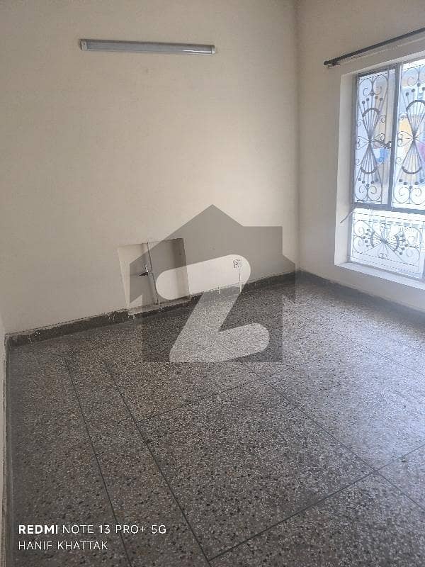3 Beds Full House Available For Rent