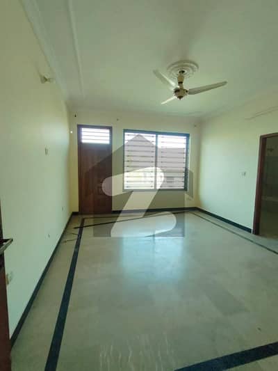 12 Marla Upper Portion Available For Rent In F15