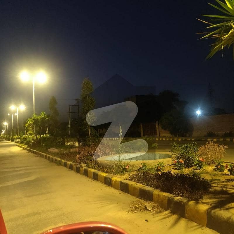 کینال ایکسپریس فیصل آباد میں 14 مرلہ رہائشی پلاٹ 1.6 کروڑ میں برائے فروخت۔ کینال ایکسپریس فیصل آباد میں 14 مرلہ رہائشی پلاٹ 1.6 کروڑ میں برائے فروخت۔