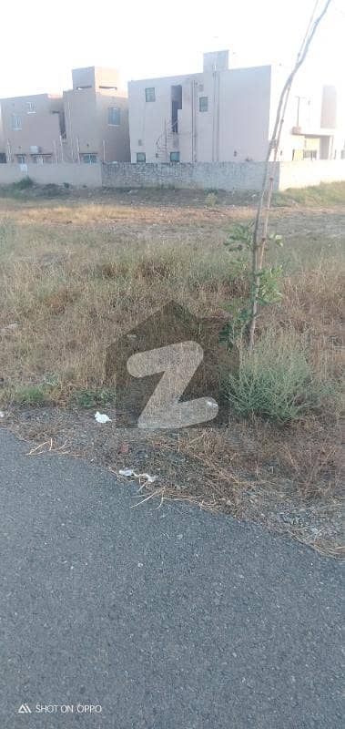 Prime Location Plot For Sale In Phase 8 T Block | Ideal Investment Opportunity