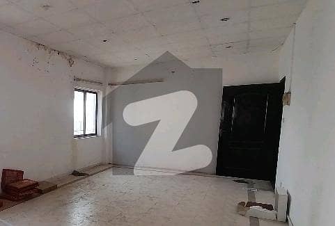 Fair-Priced 1800 Square Feet Office Available In Muslim Town Fair-Priced 1800 Square Feet Office Available In Muslim Town
