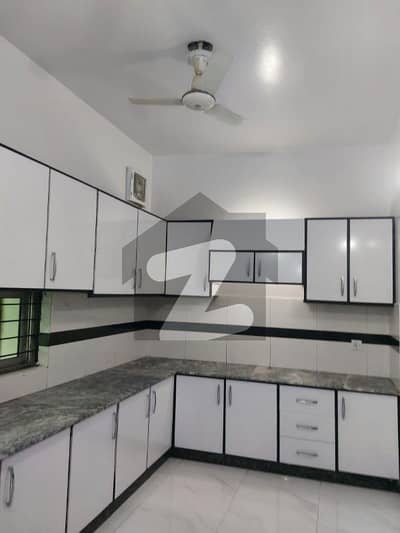 1 Kanal Well Maintained Like Brand New Uper Portion Available For Rent In DHA Phase 6 Near Raya And The Great Dolmen Mall Lahore 1 Kanal Well Maintained Like Brand New Uper Portion Available For Rent In DHA Phase 6 Near Raya And The Great Dolmen Mall Lahore