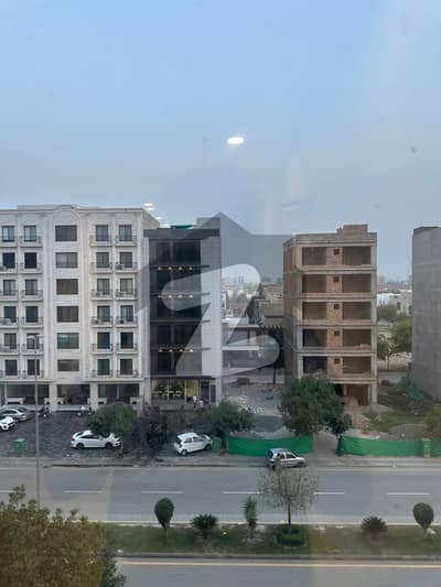 BRAND-NEW STUDIO APARTMENT FOR SALE AT BAHRIA TOWN, MOST PRIME LOCATION