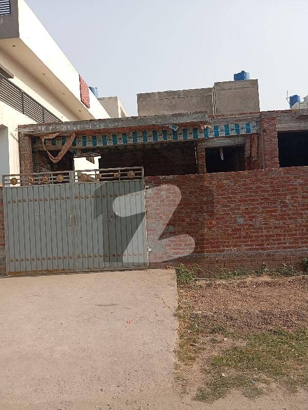صحافی کالونی بلاک سی شافی کالونی,لاہور میں 2 کمروں کا 10 مرلہ مکان 2.5 کروڑ میں برائے فروخت۔ صحافی کالونی بلاک سی شافی کالونی,لاہور میں 2 کمروں کا 10 مرلہ مکان 2.5 کروڑ میں برائے فروخت۔