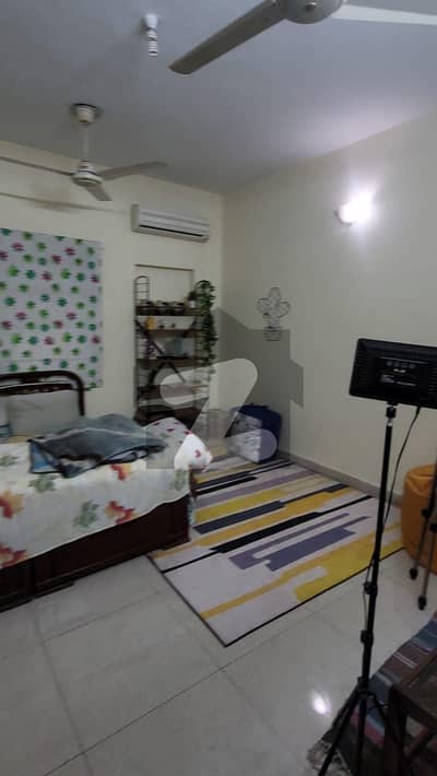 SD House For Sale Situated In Askari 10