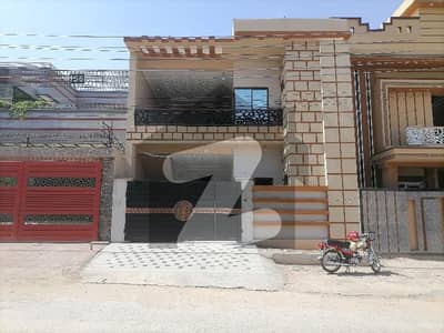 Prime Location Snober City House Sized 5 Marla For sale
