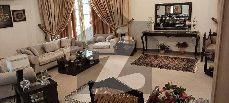 ایف ۔ 11 اسلام آباد میں 5 کمروں کا 1 کنال مکان 6.5 لاکھ میں کرایہ پر دستیاب ہے۔ ایف ۔ 11 اسلام آباد میں 5 کمروں کا 1 کنال مکان 6.5 لاکھ میں کرایہ پر دستیاب ہے۔
