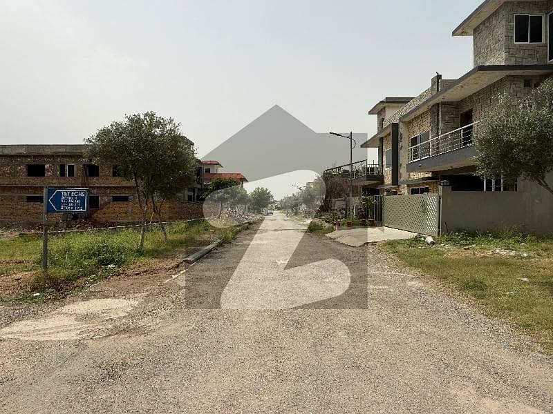 ONE KANAL PLOT FOR SALE IN F17 T&T ISLAMABAD ONE KANAL PLOT FOR SALE IN F17 T&T ISLAMABAD