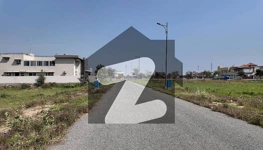 1 Kanal Top Location Pair Plot Is Available For Sale In DHA Phase 8 Sector-W Lahore. 1 Kanal Top Location Pair Plot Is Available For Sale In DHA Phase 8 Sector-W Lahore.