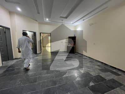 ڈی ایچ اے فیز 2 ڈیفنس (ڈی ایچ اے),لاہور میں 3 کمروں کا 5 مرلہ مکان 75.0 ہزار میں کرایہ پر دستیاب ہے۔ ڈی ایچ اے فیز 2 ڈیفنس (ڈی ایچ اے),لاہور میں 3 کمروں کا 5 مرلہ مکان 75.0 ہزار میں کرایہ پر دستیاب ہے۔
