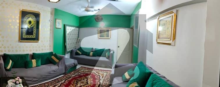 گلستانِِ جوہر ۔ بلاک 13 گلستانِ جوہر,کراچی میں 3 کمروں کا 6 مرلہ فلیٹ 1.75 کروڑ میں برائے فروخت۔ گلستانِِ جوہر ۔ بلاک 13 گلستانِ جوہر,کراچی میں 3 کمروں کا 6 مرلہ فلیٹ 1.75 کروڑ میں برائے فروخت۔