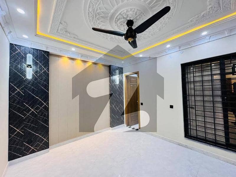 upper portion available upper portion available