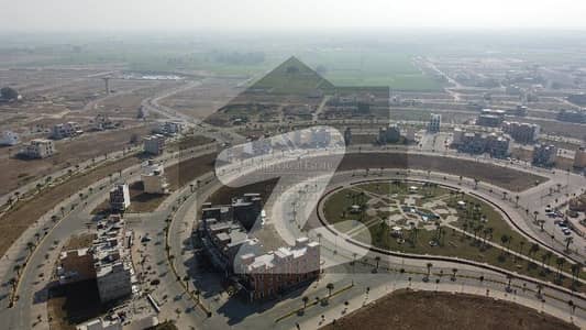 رئیل پام سٹی ایمن آباد موڑ,گوجرانوالہ میں 10 مرلہ رہائشی پلاٹ 70.0 لاکھ میں برائے فروخت۔ رئیل پام سٹی ایمن آباد موڑ,گوجرانوالہ میں 10 مرلہ رہائشی پلاٹ 70.0 لاکھ میں برائے فروخت۔