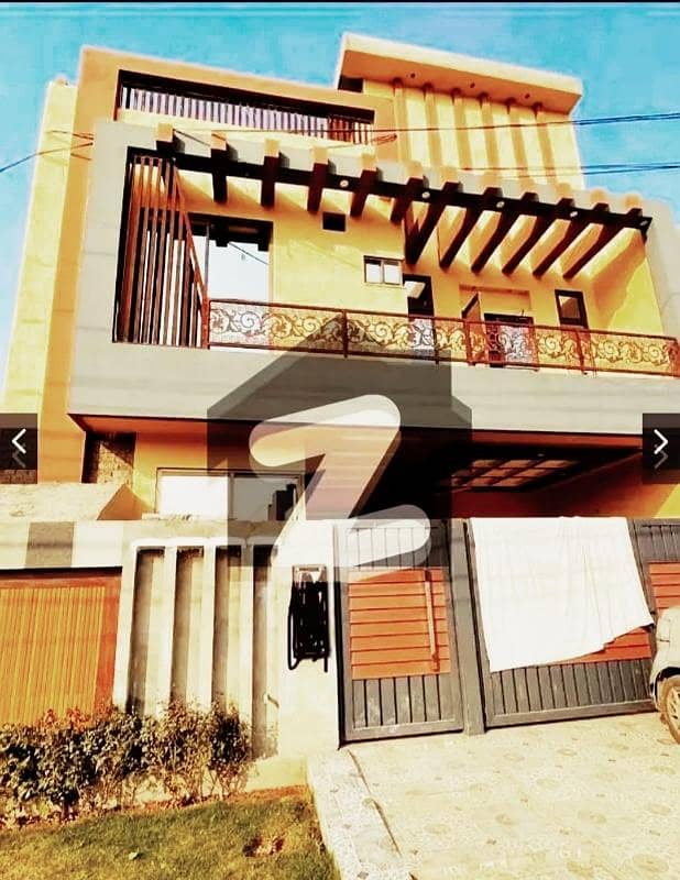 10 MARLA owner build home for sale 10 MARLA owner build home for sale