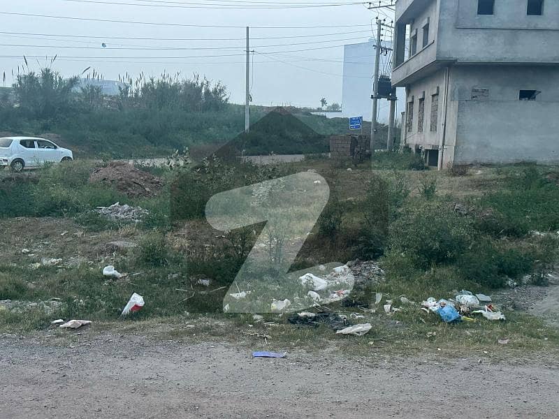 آئی 11/2 آئی ۔ 11,اسلام آباد میں 5 مرلہ رہائشی پلاٹ 2.65 کروڑ میں برائے فروخت۔ آئی 11/2 آئی ۔ 11,اسلام آباد میں 5 مرلہ رہائشی پلاٹ 2.65 کروڑ میں برائے فروخت۔