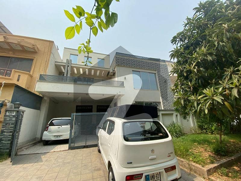 Ground Portion Is Available For Rent In I-8 ISLAMABAD Ground Portion Is Available For Rent In I-8 ISLAMABAD