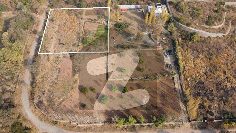 Farm House Plot in Gated Community Farm House Plot in Gated Community