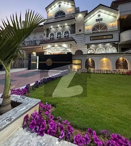 G-13 35x70 Brand new double story Luxury House G-13 35x70 Brand new double story Luxury House