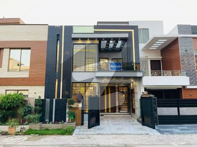 Brand New Luxury 5 Marla Modern Designer House For Sale In Jinnah Block, Bahria Town, Lahore