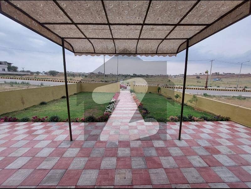 main double road plot up for sale main double road plot up for sale