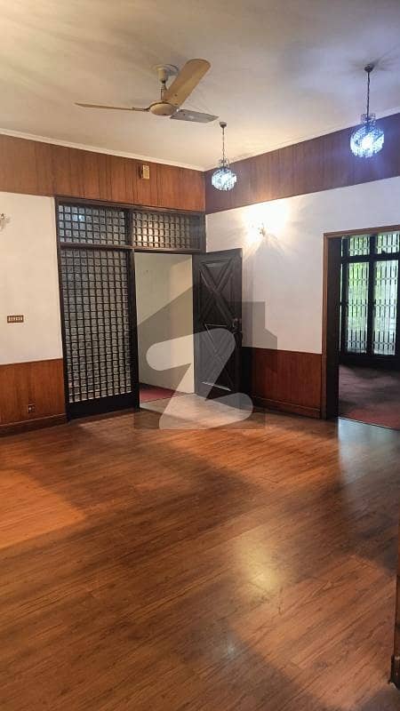 35 marla beautiful house in shahjamal 35 marla beautiful house in shahjamal