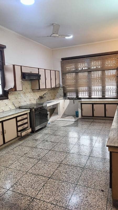 4 kanal corner house in shahjamal 4 kanal corner house in shahjamal