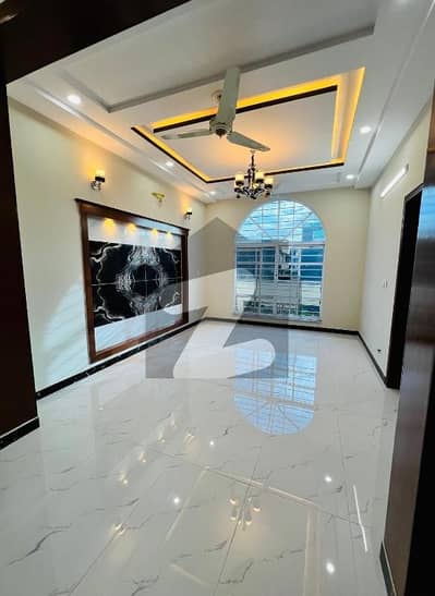 7 Marlas Brand New Tile Flooring Independent House Prime Location G-13/3 7 Marlas Brand New Tile Flooring Independent House Prime Location G-13/3