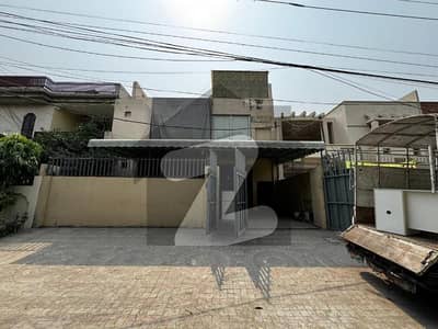 جوہر ٹاؤن فیز 1 - بلاک جی1 جوہر ٹاؤن فیز 1,جوہر ٹاؤن,لاہور میں 1 کنال دفتر 3.25 لاکھ میں کرایہ پر دستیاب ہے۔ جوہر ٹاؤن فیز 1 - بلاک جی1 جوہر ٹاؤن فیز 1,جوہر ٹاؤن,لاہور میں 1 کنال دفتر 3.25 لاکھ میں کرایہ پر دستیاب ہے۔