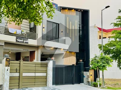 Modern Day Modern House 5 Marla 25 x 45 House For sale Royal Palm City Gujranwala