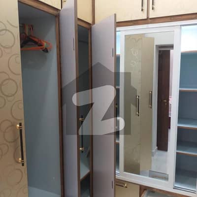 1 KANAL SPECIOUS HOUSE FULL FURNISHED 1 KANAL SPECIOUS HOUSE FULL FURNISHED