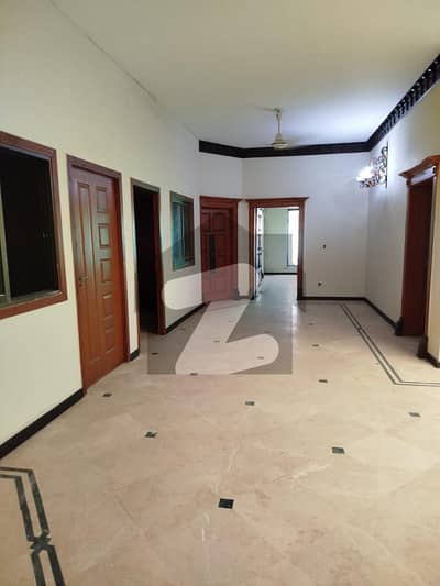 10 Marla house available for rent 10 Marla house available for rent