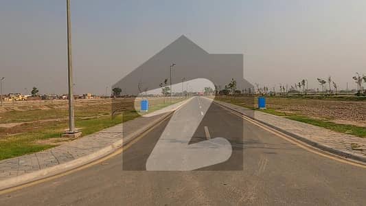 5 Marla Overseas Prime Location Possession & Ready To Construction Plot For Sale