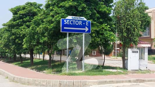 بحریہ ٹاؤن فیز 8 ۔ بلاک ای بحریہ ٹاؤن فیز 8,بحریہ ٹاؤن راولپنڈی,راولپنڈی میں 10 مرلہ رہائشی پلاٹ 1.5 کروڑ میں برائے فروخت۔ بحریہ ٹاؤن فیز 8 ۔ بلاک ای بحریہ ٹاؤن فیز 8,بحریہ ٹاؤن راولپنڈی,راولپنڈی میں 10 مرلہ رہائشی پلاٹ 1.5 کروڑ میں برائے فروخت۔