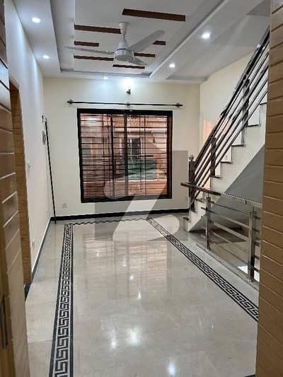 4 Marla Upper For Rent 2 Bed 1 Drawing + Servant Quarter