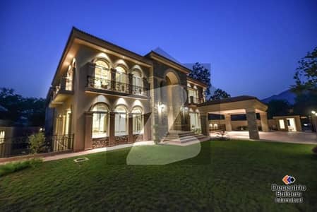 ایف ۔ 7/2 ایف ۔ 7,اسلام آباد میں 8 کمروں کا 2 کنال مکان 11.5 ارب میں برائے فروخت۔