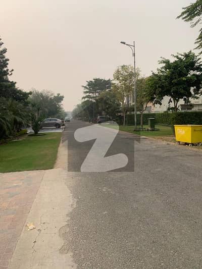 Brand New DHA Phase 8 W- Block 2 Marla Sector Shop Facing Park Monthly Rent Income 170,000/- Brand New DHA Phase 8 W- Block 2 Marla Sector Shop Facing Park Monthly Rent Income 170,000/-