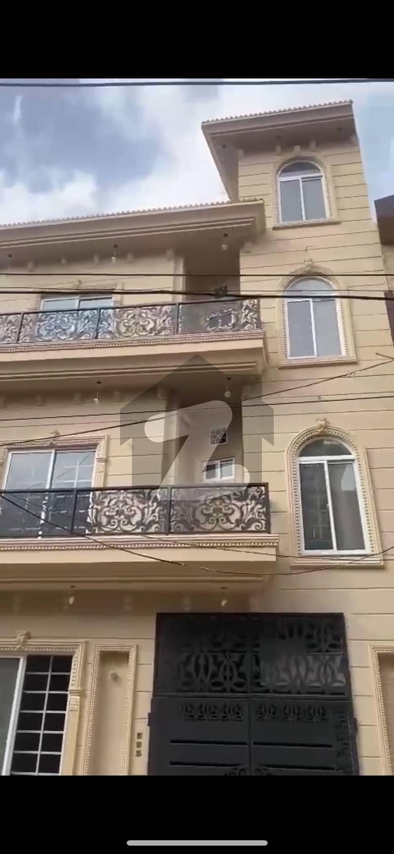 Triple Storey House Triple Storey House