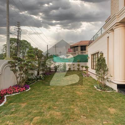 2 KANAL FULL BASEMENT FURNISHED CLASSICAL BUNGALOW WITH POOL AND HOME THEATER & LIFT IN PHASE 2 2 KANAL FULL BASEMENT FURNISHED CLASSICAL BUNGALOW WITH POOL AND HOME THEATER & LIFT IN PHASE 2