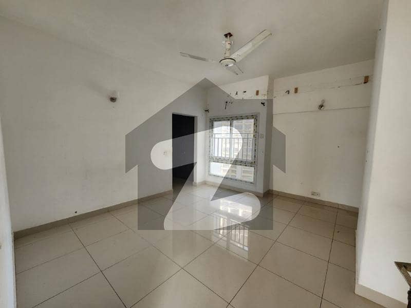 Duplex Available For Rent Duplex Available For Rent
