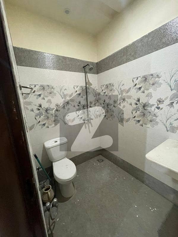 A GROUND FLOOR AVAIOLABLE FOR RENT A GROUND FLOOR AVAIOLABLE FOR RENT