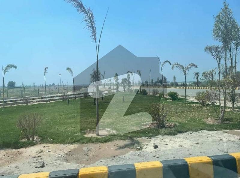 C block 5m Prime location possessionable plot C block 5m Prime location possessionable plot