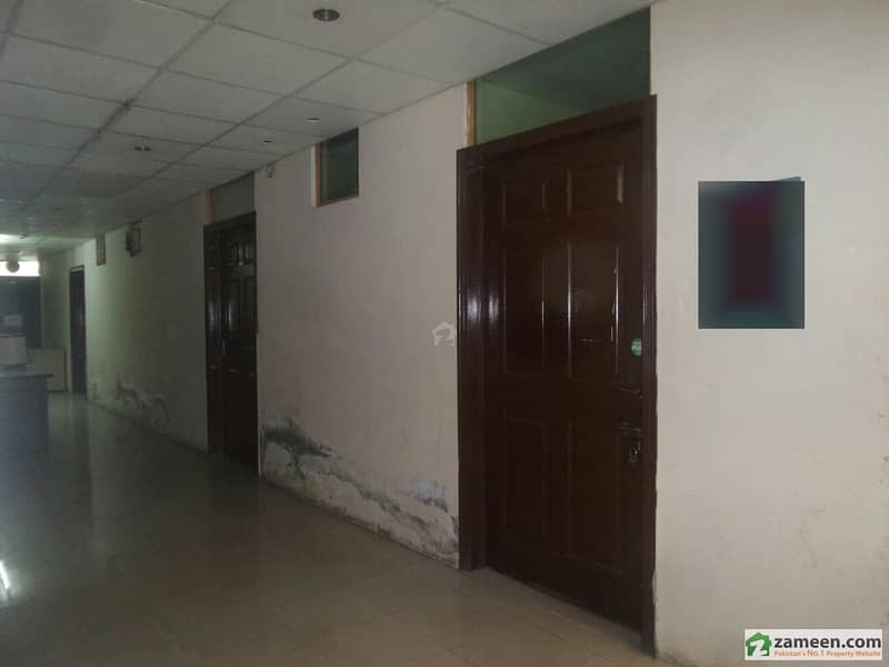 Office For Sale In Shadman Mall